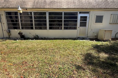 Купить кондоминиум в Майами, Флорида 1 спальня, 86.86м2, № 1958525 - фото 23