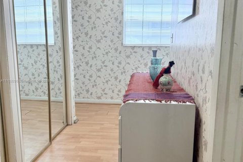 Купить кондоминиум в Майами, Флорида 1 спальня, 86.86м2, № 1958525 - фото 9