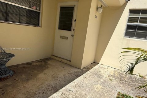 Купить кондоминиум в Майами, Флорида 1 спальня, 86.86м2, № 1958525 - фото 19