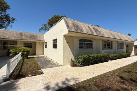 Купить кондоминиум в Майами, Флорида 1 спальня, 86.86м2, № 1958525 - фото 17