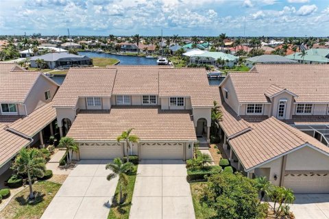 Condo in Punta Gorda, Florida, 3 bedrooms  № 1761430 - photo 2
