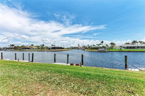 Condo in Punta Gorda, Florida, 3 bedrooms  № 1761430 - photo 5
