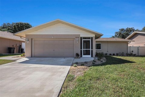 Villa ou maison à Palm Harbor, Floride 3 chambres, 156.82 m2 № 2356077