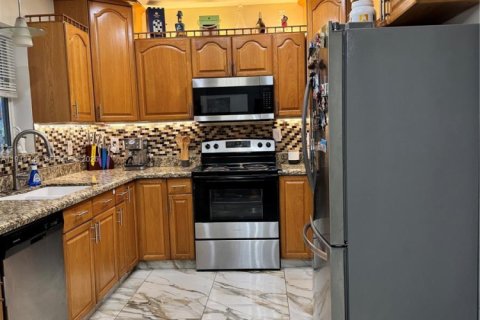 Casa en venta en Hollywood, Florida, 3 dormitorios, 156.17 m2 № 2004757 - foto 20