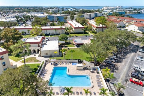 Touwnhouse à vendre à Dunedin, Floride: 3 chambres, 144.74 m2 № 2419656 - photo 26