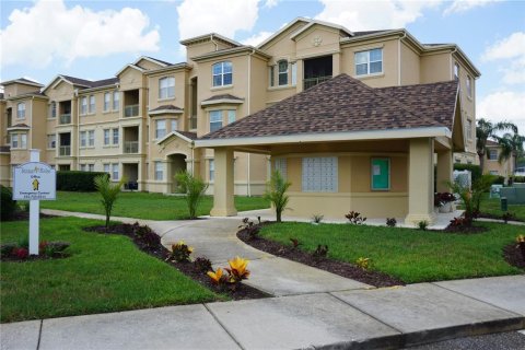Condo à Davenport, Floride, 2 chambres № 2150473