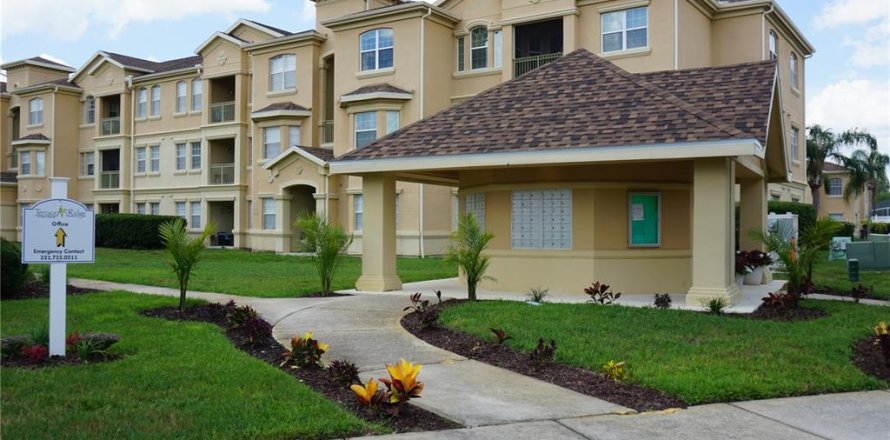 Condo à Davenport, Floride, 2 chambres  № 2150473