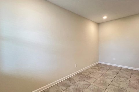 Купить таунхаус в Киссимми, Флорида 9 комнат, 166.95м2, № 1805037 - фото 6