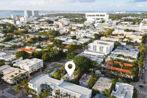 Propiedad comercial en venta en Miami Beach, Florida, 551.75 m2 № 2000421 - foto 30