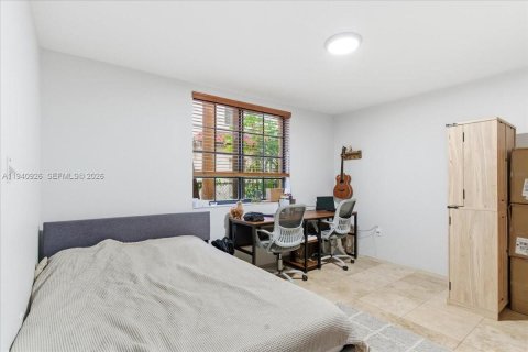 Propiedad comercial en venta en Miami Beach, Florida, 551.75 m2 № 2000421 - foto 19