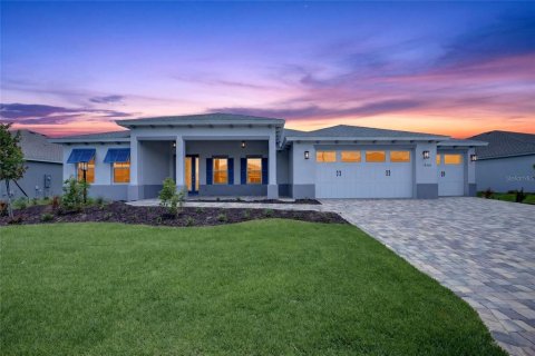 Casa en Ocala, Florida 2 dormitorios, 199.28 m2 № 2329831