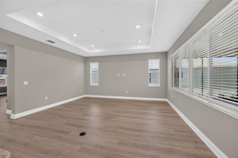 House in Ocala, Florida 2 bedrooms, 199.28 sq.m. № 2329831 - photo 12