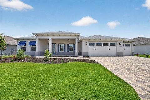 House in Ocala, Florida 2 bedrooms, 199.28 sq.m. № 2329831 - photo 2