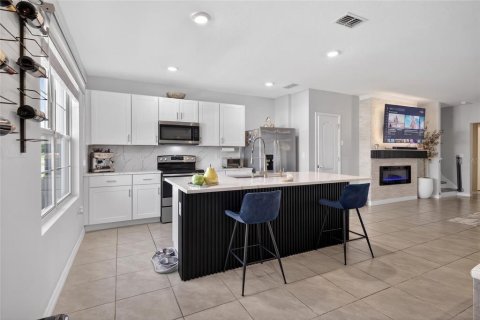 Adosado en alquiler en Kissimmee, Florida, 3 dormitorios, 150.87 m2 № 2116100 - foto 7