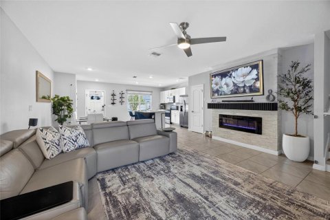Adosado en alquiler en Kissimmee, Florida, 3 dormitorios, 150.87 m2 № 2116100 - foto 12