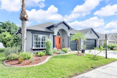 Villa ou maison à vendre à Riverview, Floride: 4 chambres, 244.61 m2 № 1810527 - photo 2