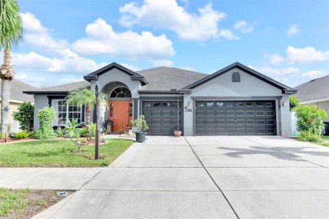 Villa ou maison à vendre à Riverview, Floride: 4 chambres, 244.61 m2 № 1810527 - photo 1