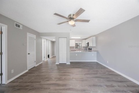 Appartement à louer à Safety Harbor, Floride: 2 chambres, 81.57 m2 № 1853654 - photo 7