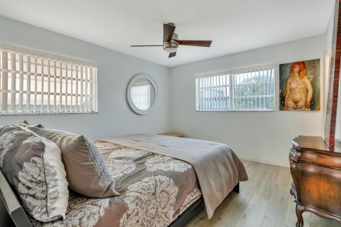 Copropriété à louer à Lake Worth, Floride: 2 chambres, 75.72 m2 № 1982228 - photo 6