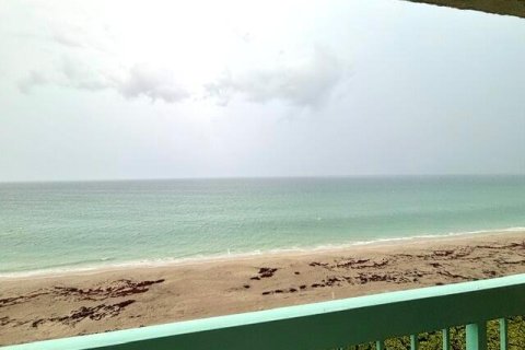 Condo in Jensen Beach, Florida, 2 bedrooms  № 2254884