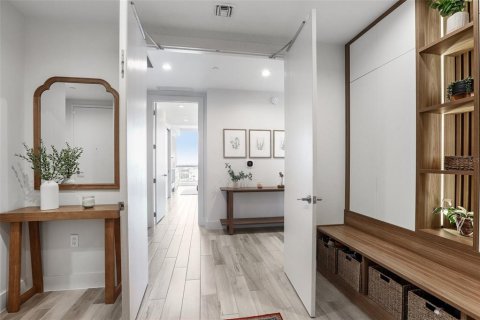 Condo in Tampa, Florida, 4 bedrooms  № 2131754 - photo 24