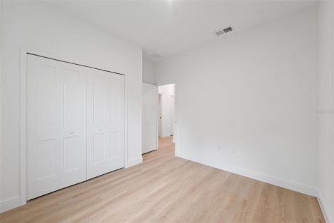 House in Ocala, Florida 4 bedrooms, 162.67 sq.m. № 1919747 - photo 23