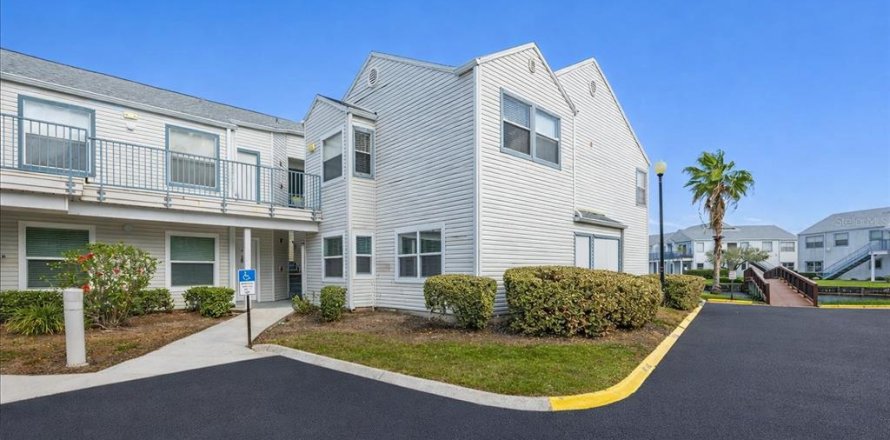 Condo in Orlando, Florida, 2 bedrooms № 2092148