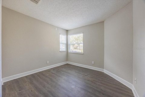 Condo in Orlando, Florida, 2 bedrooms № 2092148 - photo 8