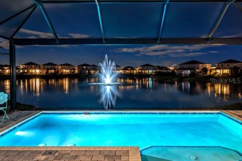 Villa ou maison à vendre à Bradenton, Floride: 4 chambres, 307.79 m2 № 2419002 - photo 3