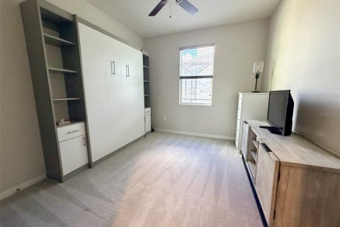 Villa ou maison à vendre à Bradenton, Floride: 4 chambres, 307.79 m2 № 2419002 - photo 18