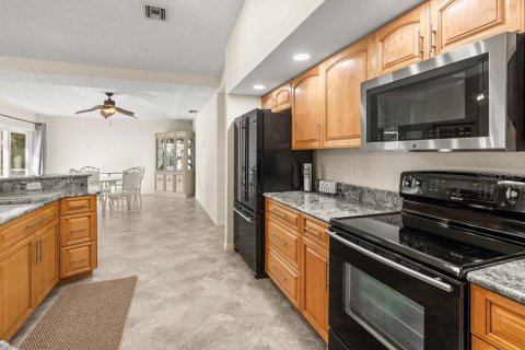Casa en venta en Punta Gorda, Florida, 4 dormitorios, 277.87 m2 № 2142566 - foto 12