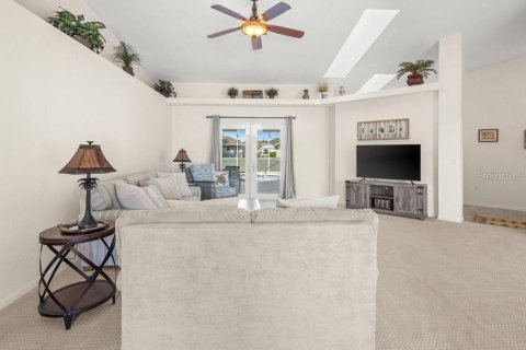Casa en venta en Punta Gorda, Florida, 4 dormitorios, 277.87 m2 № 2142566 - foto 6