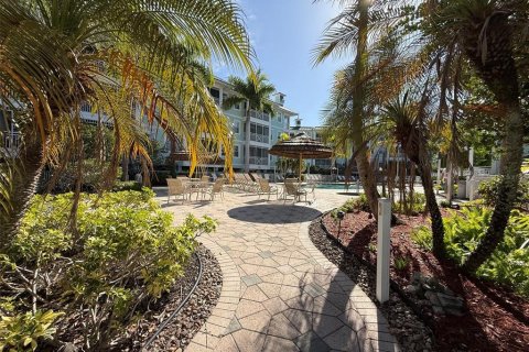 Condominio en alquiler en Punta Gorda, Florida, 3 dormitorios, 170.1 m2 № 2199414 - foto 2