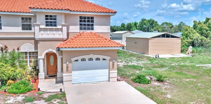 Casa en Lake Placid, Florida 3 dormitorios, 178.74 m2 № 2204795