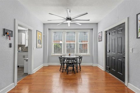 House in Bartow, Florida 4 bedrooms, 195.09 sq.m. № 2102578 - photo 6