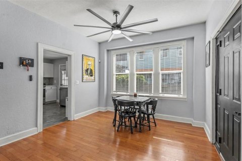 House in Bartow, Florida 4 bedrooms, 195.09 sq.m. № 2102578 - photo 7