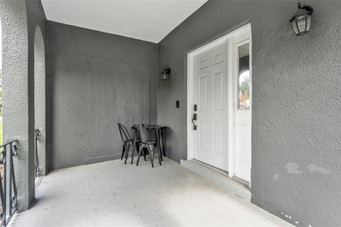 House in Bartow, Florida 4 bedrooms, 195.09 sq.m. № 2102578 - photo 5