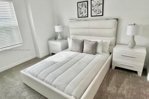 Купить виллу или дом в Дэвенпорт, Флорида 6 спален, № 2080638 - фото 20