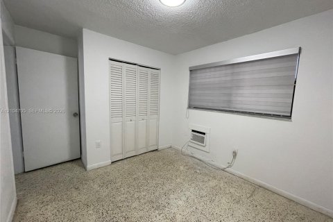 Copropriété à louer à Miami, Floride: 2 chambres, 71.44 m2 № 2417629 - photo 17