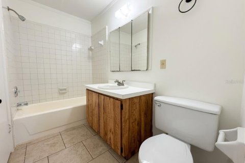 Appartement à louer à Orlando, Floride: 2 chambres, 91.6 m2 № 2408548 - photo 6