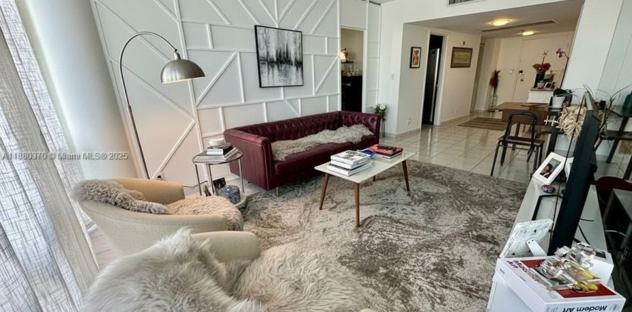 Condo à Miami Beach, Floride, 1 chambre  № 1977545