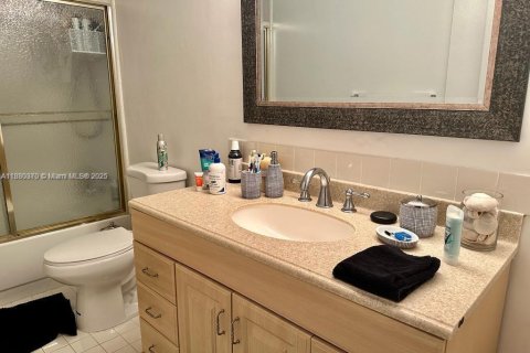 Copropriété à louer à Miami Beach, Floride: 1 chambre, 93.18 m2 № 1977545 - photo 10