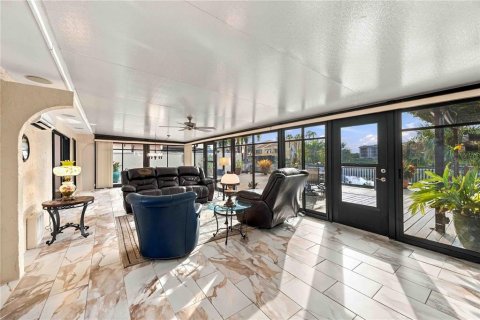 Villa ou maison à vendre à Punta Gorda, Floride: 2 chambres, 212.65 m2 № 2413703 - photo 22