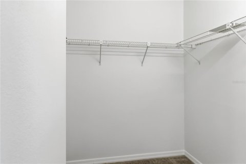 Condo in Largo, Florida, 3 bedrooms № 2427282 - photo 28