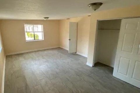 Immobilier commercial à vendre à Madeira Beach, Floride: 236.06 m2 № 1584190 - photo 15