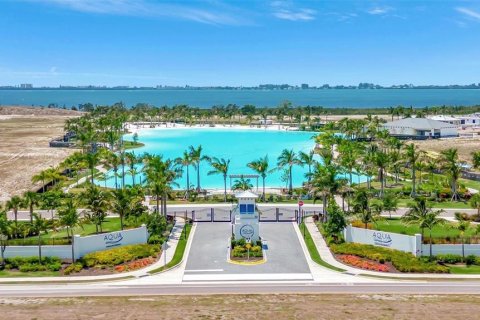Townhouse in Bradenton, Florida 4 bedrooms, 292.55 sq.m. № 1571745 - photo 5