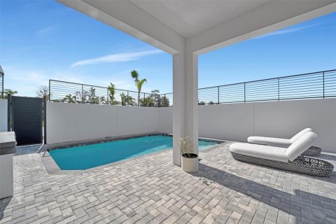 Townhouse in Bradenton, Florida 4 bedrooms, 292.55 sq.m. № 1571745 - photo 28