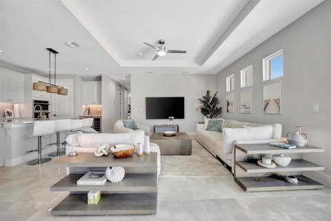 Townhouse in Bradenton, Florida 4 bedrooms, 292.55 sq.m. № 1571745 - photo 12