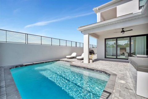 Townhouse in Bradenton, Florida 4 bedrooms, 292.55 sq.m. № 1571745 - photo 30