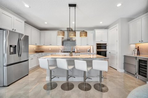 Townhouse in Bradenton, Florida 4 bedrooms, 292.55 sq.m. № 1571745 - photo 16